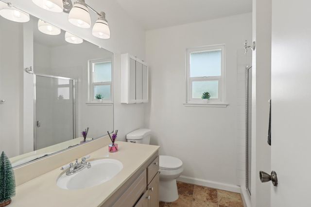 10049 Elgin River Ct, Rancho Cordova, CA 95670