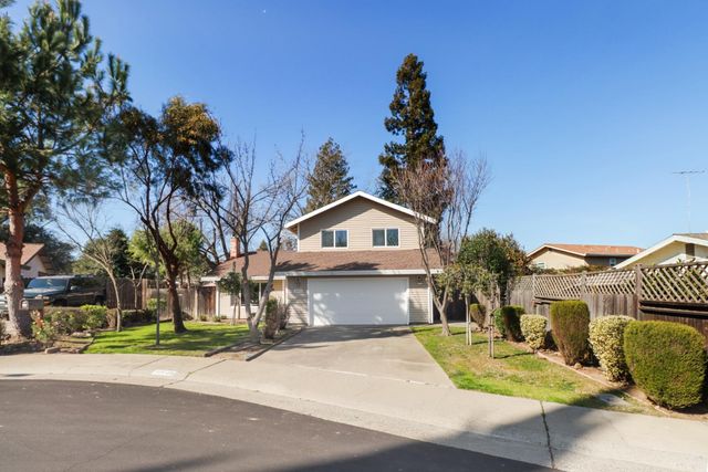 10049 Elgin River Ct, Rancho Cordova, CA 95670