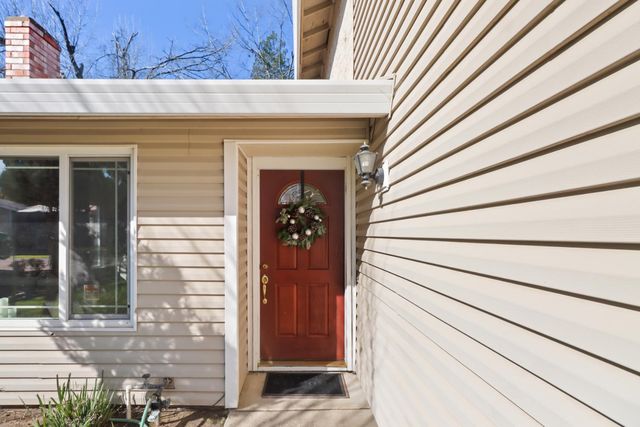 10049 Elgin River Ct, Rancho Cordova, CA 95670