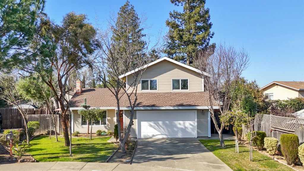 10049 Elgin River Ct, Rancho Cordova, CA 95670
