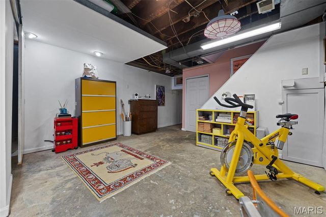 1322 S 10th Street, St Louis, MO 63104