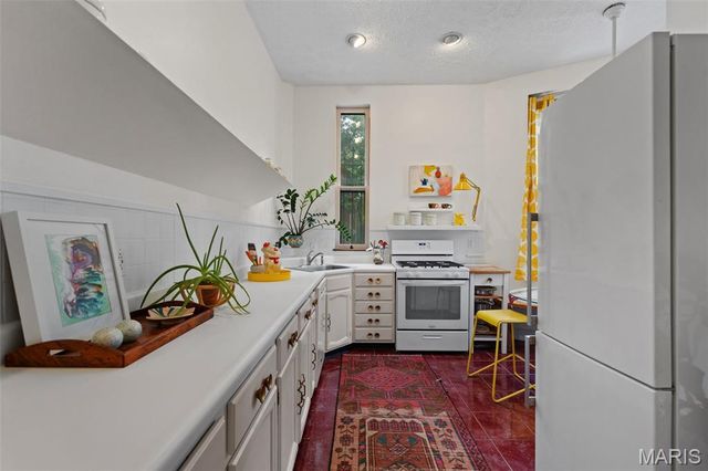 1322 S 10th Street, St Louis, MO 63104