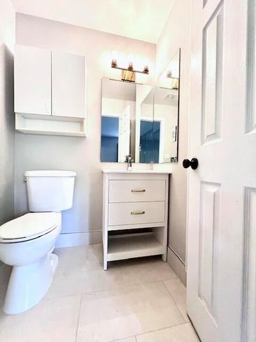 4103 NE 21st Terrace, Lighthouse Point, FL 33064