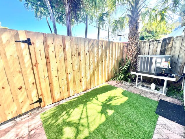4103 NE 21st Terrace, Lighthouse Point, FL 33064