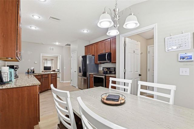 34139 SPRING OAK TRAIL, Wesley Chapel, FL 33545