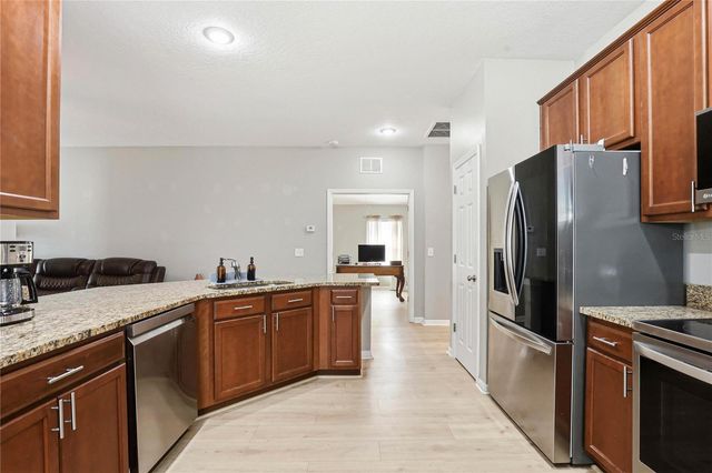 34139 SPRING OAK TRAIL, Wesley Chapel, FL 33545