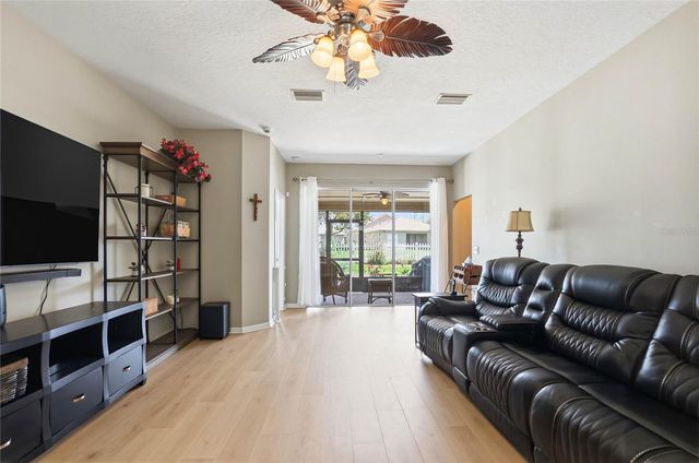 34139 SPRING OAK TRAIL, Wesley Chapel, FL 33545