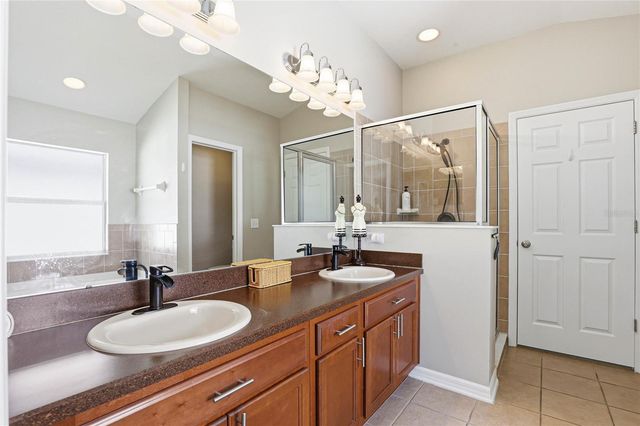 34139 SPRING OAK TRAIL, Wesley Chapel, FL 33545