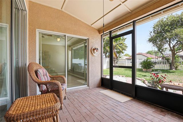 34139 SPRING OAK TRAIL, Wesley Chapel, FL 33545