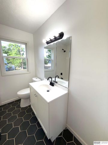 3100 Q Street, Lincoln, NE 68503