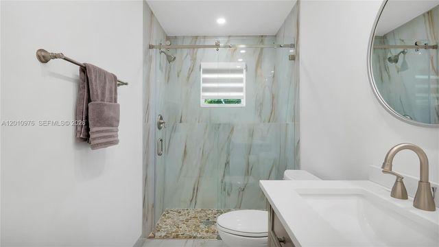 1621 NW 85th Way, Plantation, FL 33322