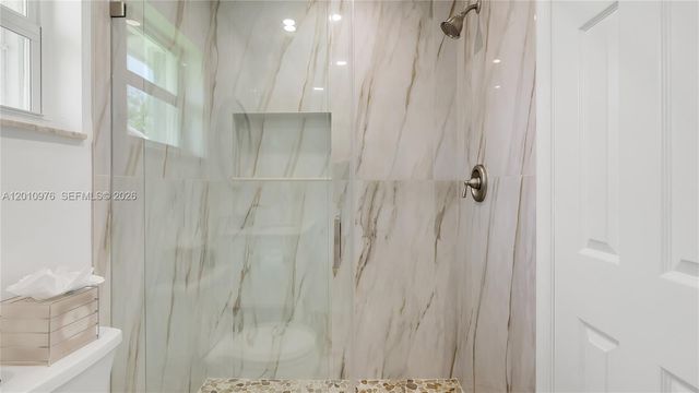 1621 NW 85th Way, Plantation, FL 33322