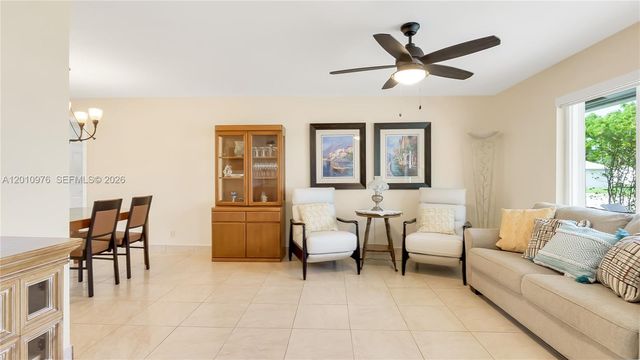1621 NW 85th Way, Plantation, FL 33322