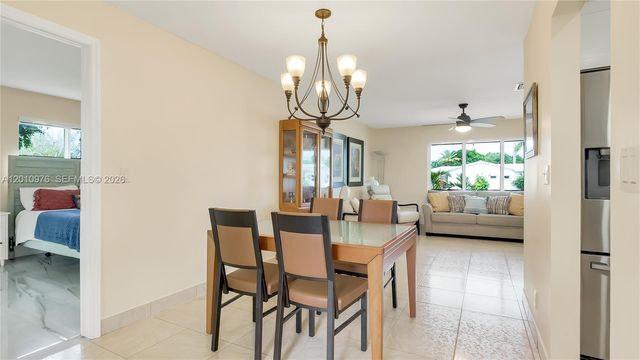 1621 NW 85th Way, Plantation, FL 33322