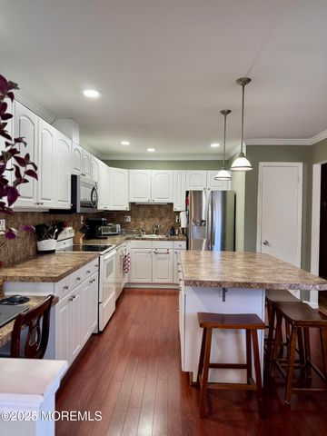 56 Largo San Nicola A, Freehold, NJ 07728