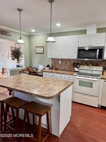 56 Largo San Nicola A, Freehold, NJ 07728