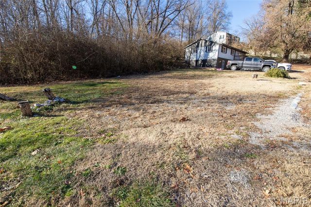 29 Highwood Drive, Belleville, IL 62223