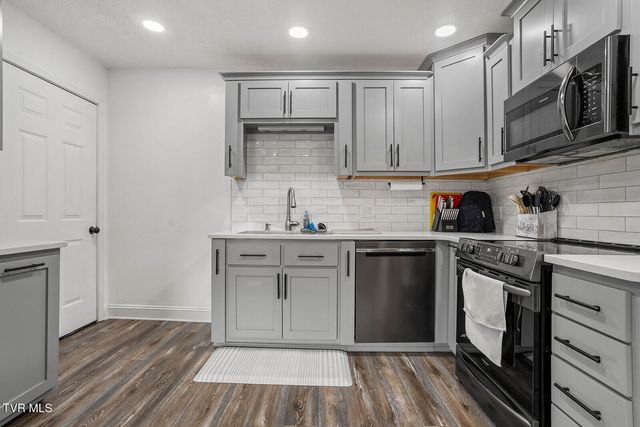 200 Bell Flower Court, Kingsport, TN 37663