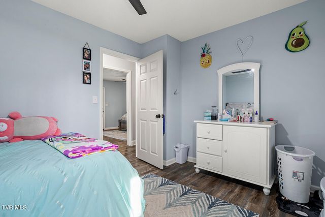 200 Bell Flower Court, Kingsport, TN 37663