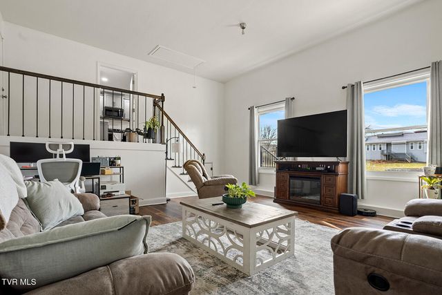 200 Bell Flower Court, Kingsport, TN 37663