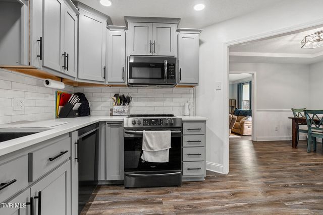 200 Bell Flower Court, Kingsport, TN 37663