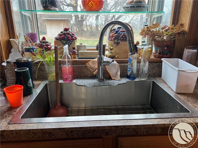 1321 E Railroad Street, Laurel, MT 59044