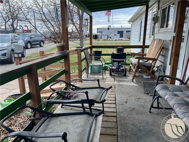 1321 E Railroad Street, Laurel, MT 59044