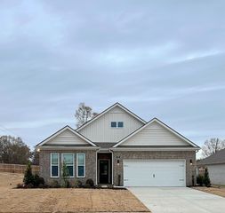 25 KIPLING DR, Oakland, TN 38060