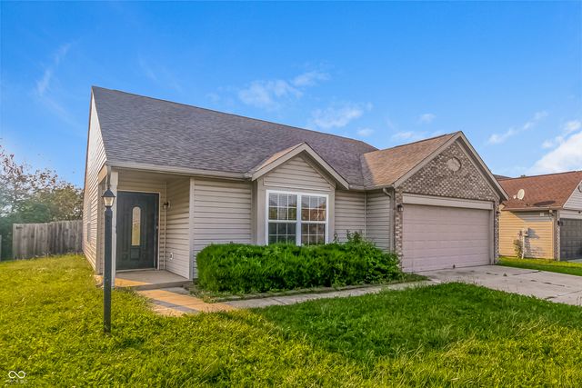 2226 Leaf Drive, Indianapolis, IN 46229