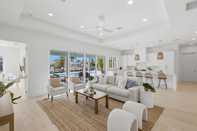 680 KEY ROYALE DRIVE, Holmes Beach, FL 34217