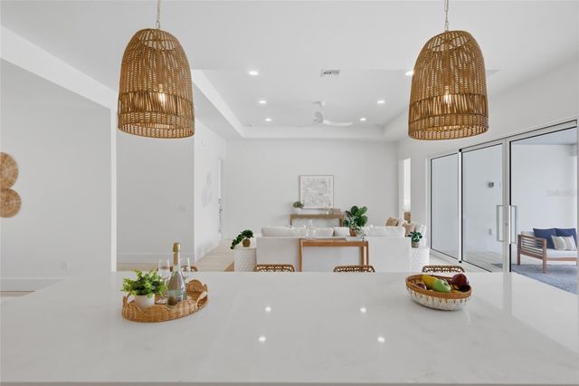 680 KEY ROYALE DRIVE, Holmes Beach, FL 34217