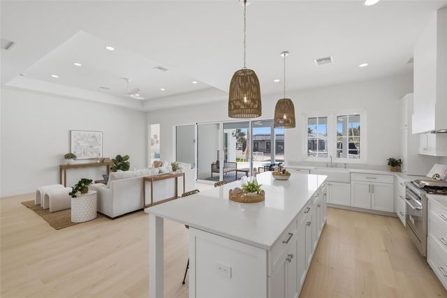 680 KEY ROYALE DRIVE, Holmes Beach, FL 34217