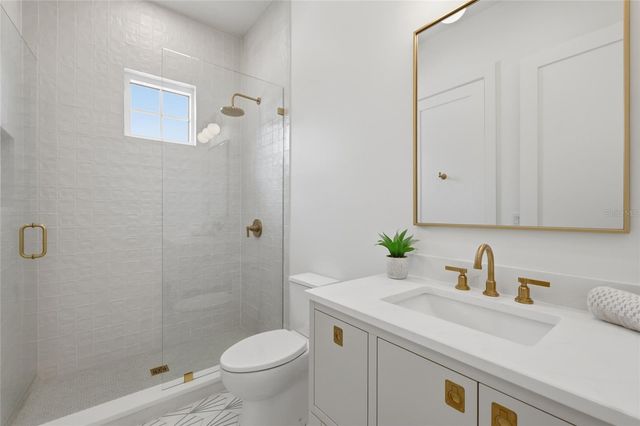 680 KEY ROYALE DRIVE, Holmes Beach, FL 34217