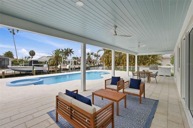 680 KEY ROYALE DRIVE, Holmes Beach, FL 34217