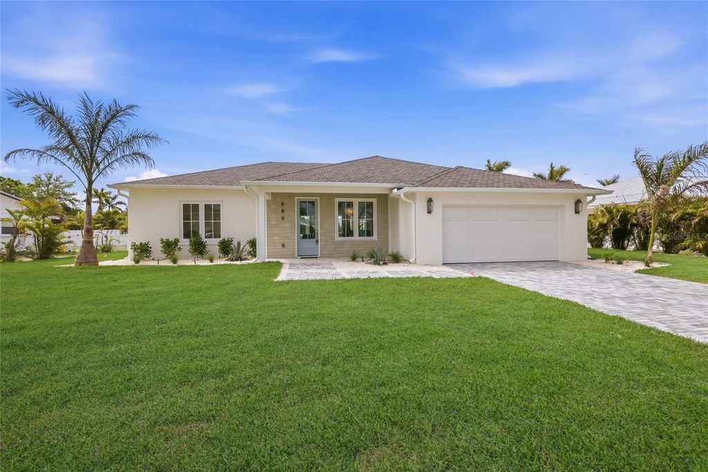 680 KEY ROYALE DRIVE, Holmes Beach, FL 34217