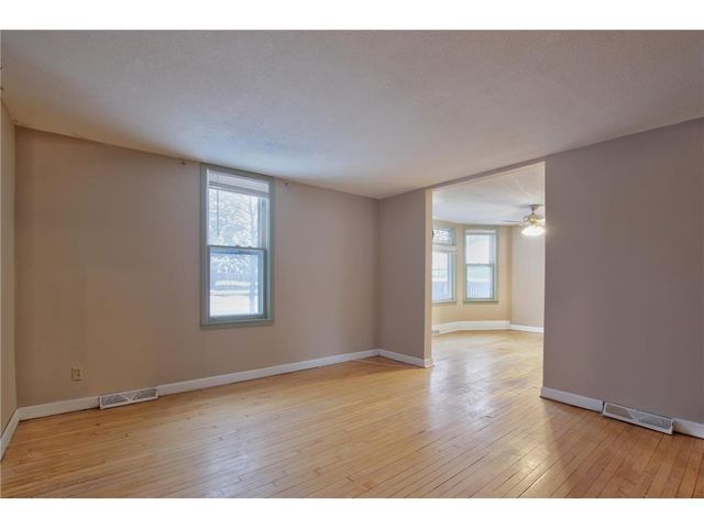 1381 White Bear Avenue N, Saint Paul, MN 55106