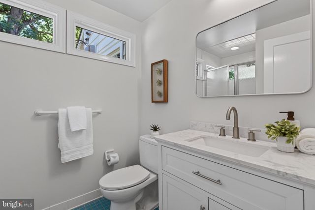 745 26TH ST S, Arlington, VA 22202
