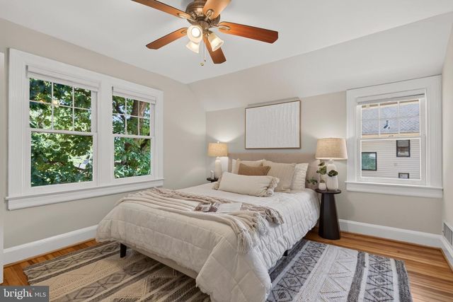 745 26TH ST S, Arlington, VA 22202