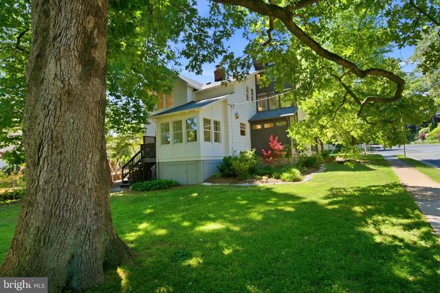 745 26TH ST S, Arlington, VA 22202