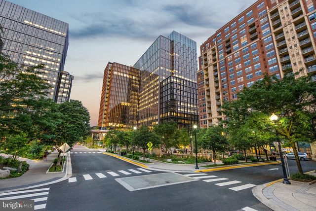 745 26TH ST S, Arlington, VA 22202