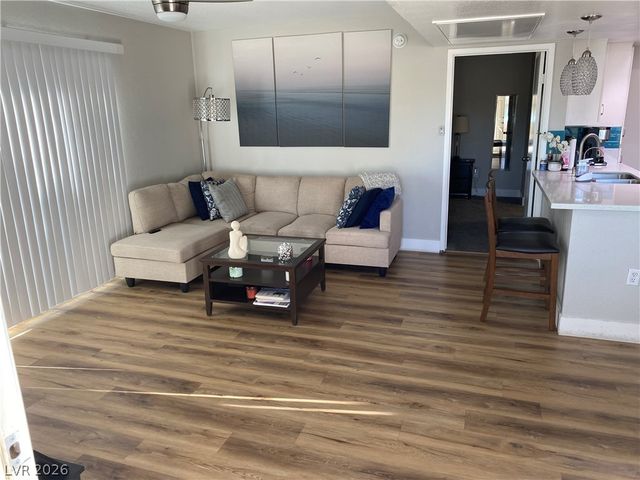 8070 West Russell Road 2062, Las Vegas, NV 89113