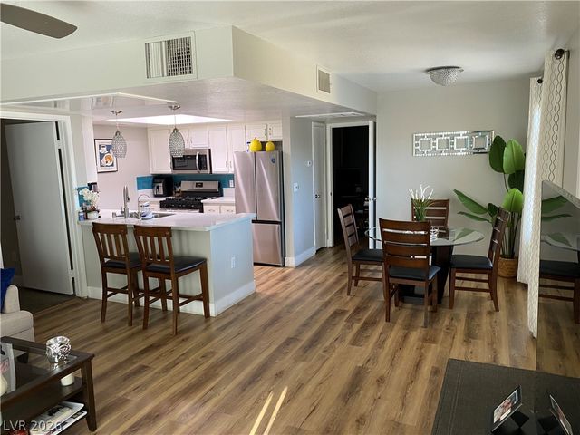 8070 West Russell Road 2062, Las Vegas, NV 89113