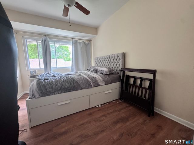 59 Rock Spring Road 28, Stamford, CT 06906