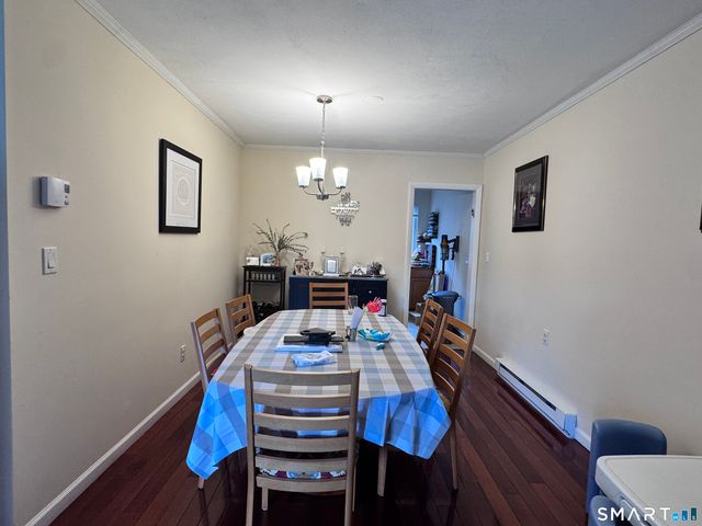 59 Rock Spring Road 28, Stamford, CT 06906