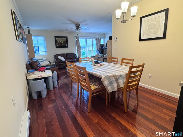 59 Rock Spring Road 28, Stamford, CT 06906