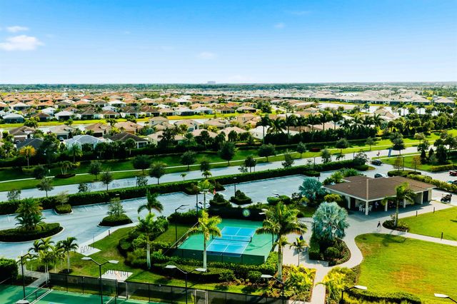 8692 SW Flutto Way, Port St. Lucie, FL 34987