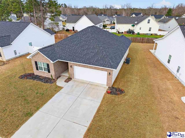 3245 Spiral Ln, Effingham, SC 29541