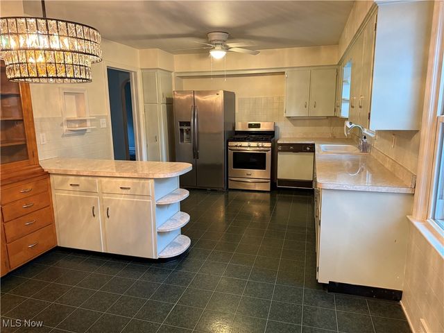 2520 Holgate Road, Akron, OH 44313