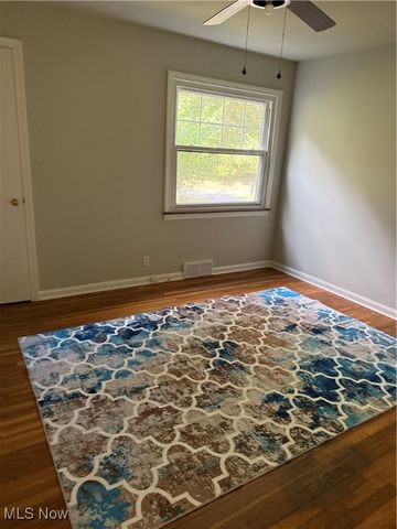 2520 Holgate Road, Akron, OH 44313