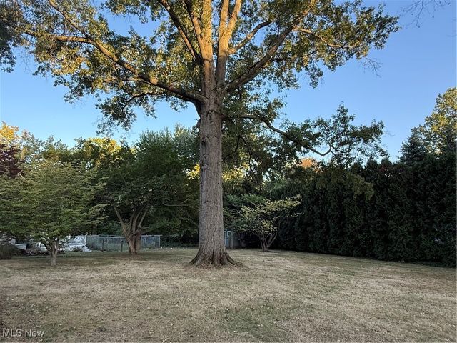 2520 Holgate Road, Akron, OH 44313